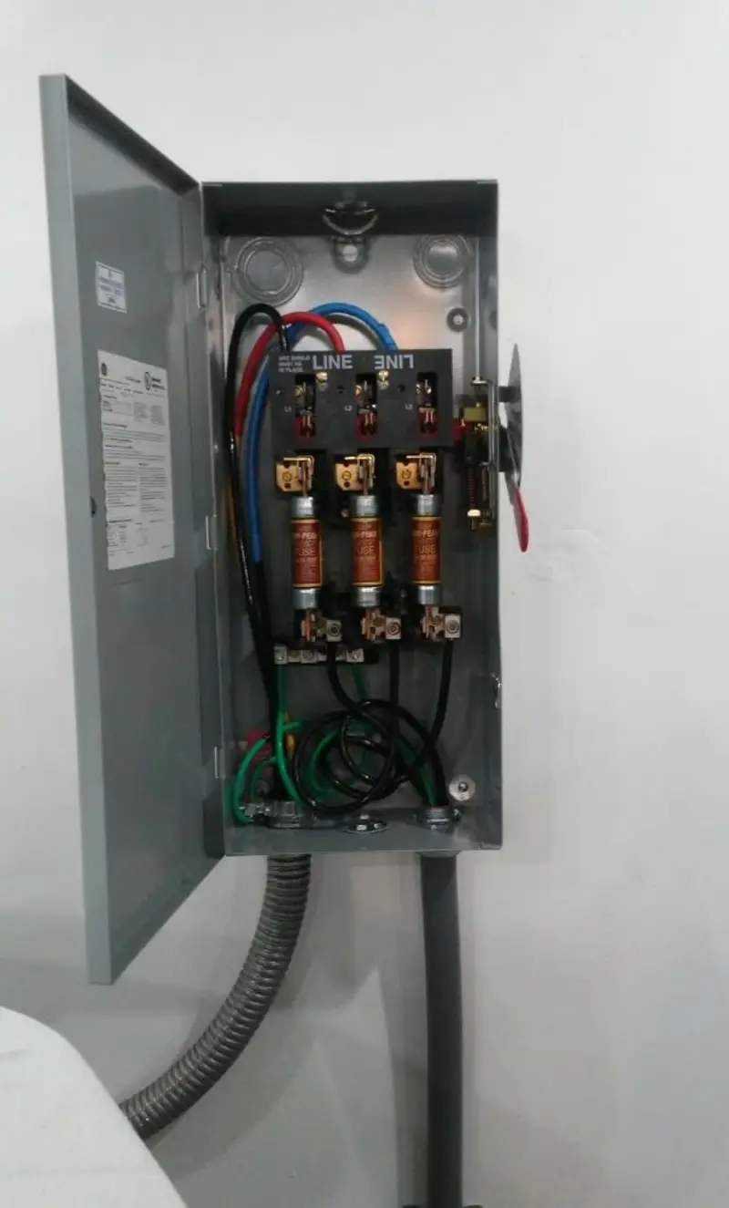 Three-phase disconnect switch installed for Electrical Wiring & Rewiring in Glen Burnie